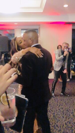 Dr. Contessa Metcalfe Instagram - Just realized I never posted @therealtonyterry performing at @drscottmetcalfe ‘s party! He’s so amazing- I listen to him all the time and was honored he actually agreed to perform at our intimate event 🥰

It was such an amazing evening ❤️‍🔥 (ignore @lailas_positive_potion … you how my baby girl  is- if it’s not “her” on the mic 🎤). 😂🥰