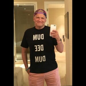 Drew Carey Instagram - OMW to #edclv2016 #edclv