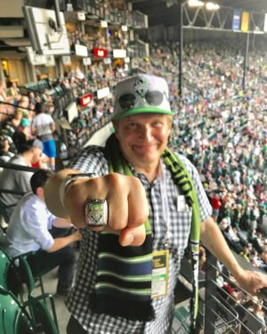Drew Carey Instagram - Championship ring #sounders