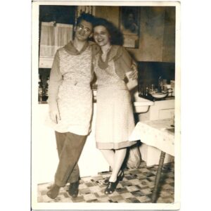 Drew Carey Instagram - My dad and mom - a few years before I was born - Happy Mother's Day :)