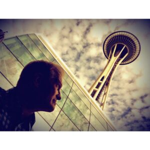 Drew Carey Instagram - Space Needle seen from the Chihuly Museum #Seattle