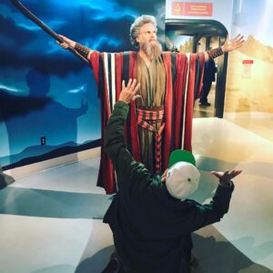 Drew Carey Instagram - Me and Moses (Charlton Heston) at Madame Tussauds in Hollywood @tussaudsla