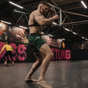 Dricus Du Plessis Instagram - Win or die trying🇿🇦
#ufc305