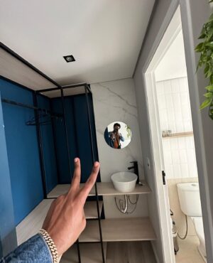 Dudu de Oliveira Instagram - E aí, família, voltei mais uma vez ao @ape_smart_studios  e posso garantir que tem sido a melhor escolha. E como estou sempre viajando, preciso ficar em lugares que respondam a essa necessidade. Lembrando que são 8 unidades na região da paulista e adjacências, com diárias a partir de 150 reais . 

E tem uma novidade, você que gosta de viajar assim como eu e não sabe onde ficar, aí vai meu cupom de desconto : Apeeudududeoliveira

Se forem para São Paulo já sabem onde cair. Beijos e aproveitem !!!!

Obrigado @renata.m.a.i.a 

#apesmartstudios #travelling #viagens #hotel #hotelemsaopaulo