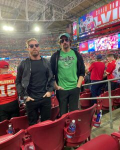 Actor Dustin Howard HD Instagram Photos and Wallpapers May 2023