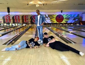 Dustin Howard Instagram - Bowl life