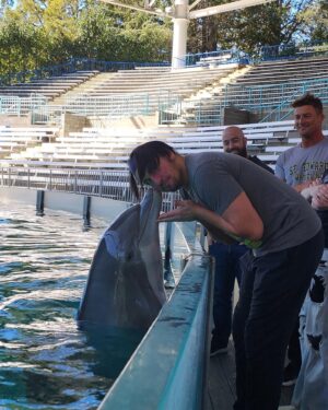 Dustin Howard Instagram - I took a pic with a dolphin too