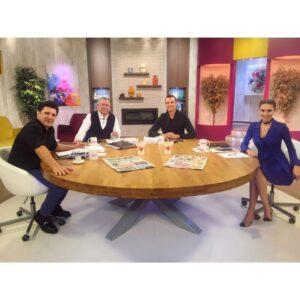 Duygu Çetinkaya Instagram - Başarı tesadüf değildir. #aramızdakalmasın