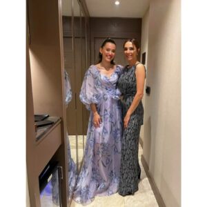 Duygu Çetinkaya Instagram - 🤍 canım benim bir ömür mutluluklar diliyorum, o güzel yüzünü hep gülsün...