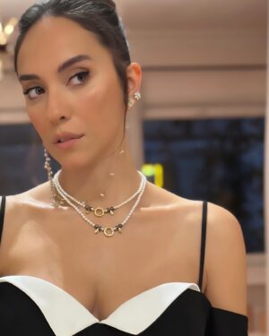 Duygu Sarişin Instagram - ♣️