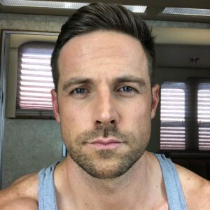 Dylan Bruce Instagram - Big hair don’t care all around for season 2 @nbcmidnighttexas #midnighttexas