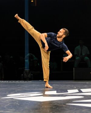 Dylan Mayoral Instagram - The usual 🌝
Eesh.. these past 3 days have been incredible. Performing my judge solo in front of 7,000  spectators at Singapore Indoor Stadium also felt unreal. So grateful that I still get to do this.
Thank you x 100 @super24sg 😮‍💨🔥 | 📸: @acmhphotos