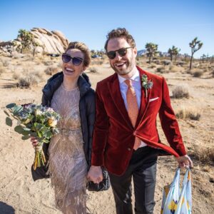 Dylan Saunders Instagram - How you see and experience the world is how I always want to live. If we don’t get to know what lies ahead, I’m damn glad we get to do it together. Writing the end of 2020 will forever include: a freezing desert, a spot of magic, and my never-ending love for you @shabrooks. Cheers baby.

Thanks for making me feel like a million bucks @bonobos, and for my favorite photos of all time @b_rockstone.🌳 🍾