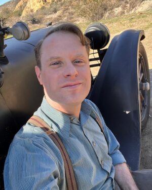 Dylan Saunders Instagram - Your favorite deliveryman drops by this week with a special order. An all new episode of PERRY MASON airs this Monday on @hbo directed by the phenomenal @jtothelowrey. This one is close to my heart. Thank you for the ride @sharonbialy and @sherrythomaslane. #PerryMasonHBO @PerryMasonHBO