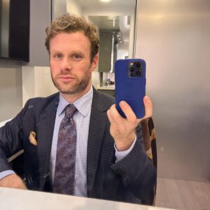 Dylan Saunders Instagram - Well this guy might need a lawyer. Be sure to catch @therookieabc this Sunday at 10pm on @abcnetwork, directed by the incredible @vgarrett. #TheRookie
