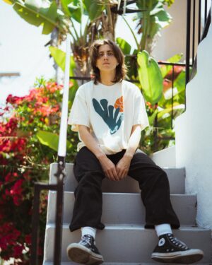 E. R. Fightmaster Instagram - 🌱🌞🏀🌞🌱
Tee by @flagrantmag 
Pic by @dubinphoto