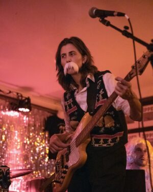 E. R. Fightmaster Instagram - A few more from a good night 🥂🎄
Photos from @seanniebryan and @dubinphoto
