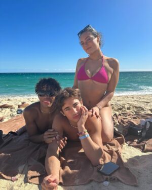 Easton Magliarditi Instagram - CABO🌊❤️‍🔥🏝️🩳🐚💦
