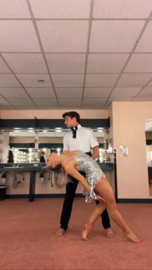 Easton Magliarditi Instagram - Ready for our 6th show tonight in Portland! 💃🕺🏻