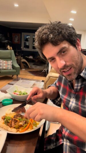 Ed Weeks Instagram - Juicy Salvadoran PAN CON CHUMPE! which I’m now learning is turkey not chicken 🇸🇻 courtesy @spanishtutor4u #WeeksEats
.
#panconpollo #panconpavo #panconchumpe #elsalvador #sansalvador #salvadoreña #salvadoranfood #salvi #pupusa #comida #chicken #weber #webergrill #curtido #latinfood #food #foodporn #foodreview #instafood #losangeles #california