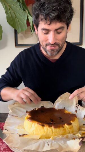 Ed Weeks Instagram - BBQ PORK! and melty BASQUE CHEESECAKE recipe by @mollybaz. Merry merry! xxx #WeeksEats
. 
@webergrills #pork #porkshoulder #bbqpork #weber #webergrill #weberkettle #basquecheesecake #basqueburntcheesecake #burntcheesecake #burntbasquecheesecake #cheesecake #family #food #foodporn #foodreview #instafood #losangeles #california