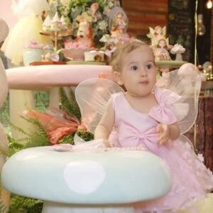 Eden Rodrigues Instagram - Festa que fizemos para nossa filha liz! 
Vídeo by @lh3producoes