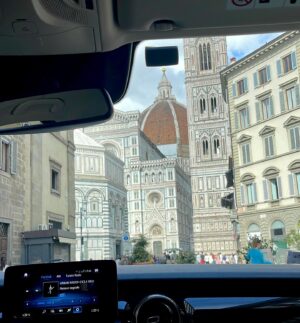 Edgar Ramírez Instagram - #Florencia…”siempre radiante en reposo” • #Florence…”always radiant in repose” ✨  D.H Lawrence.