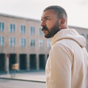 Edin Hasanović Instagram - Vai con calma...
@robertschlesinger