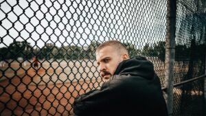 Edin Hasanović Instagram - -Schlauer Spruch zum Sonntag bitte-
📸 @robertschlesinger