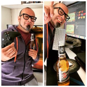 Eduardo 'Lalo' Ibeas Instagram - Les quería contar que es lo que me apasiona aparte de la música (que me imagino que es Obvio), y algunos ya saben y otros no, desde muy temprana edad me apasionan mucho los videojuegos, jugarlos, terminarlos y ahora ultimo creció mi pasión hacia…. Crearlos!!.
Es una nueva etapa en mi vida, el próximo Jueves tengo mi examen de titulo de Ingeniero en Informática, y pronto espero estar creando Musica y Videojuegos…Cuéntame cual es tu pasión paralela!! #itsmillertime #itsourtime
