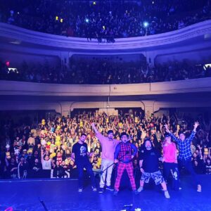 Eduardo 'Lalo' Ibeas Instagram - Muchas gracias Valparaiso!! Estuvo increíble el show. Los queremos , los extrañaremos y siempre recordaremos Puerto Principal!! Mil gracias nuevamente!!