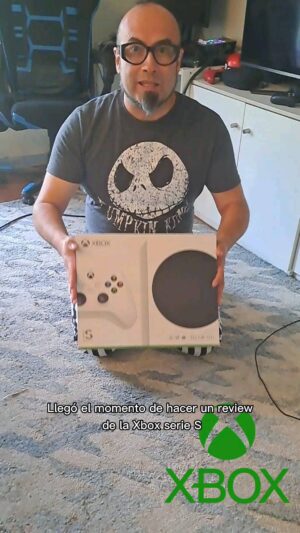 Eduardo 'Lalo' Ibeas Instagram - Les dejo un Unboxing de la Xbox series S, para descubrir lo que viene en la caja, y los primeros pasos para instalarla... pronto más información!!