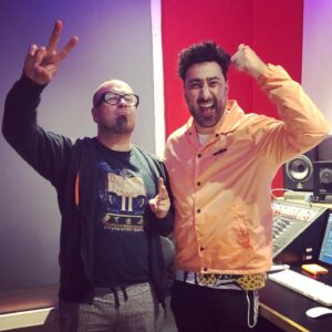 Eduardo 'Lalo' Ibeas Instagram - Estoy muy contento que los pulentisimos @lacombotortuga  me hayan invitado a cantar en la canción “Gorilón” que abre su nuevo disco. Pasen a escucharla (salió recién hoy) en sus streamings favoritos y me dicen qué tal!!! Toda la suerte del mundo chiquillos!! @dunguita_tortuga buen disco se sacaron !! Que viva la música chilena !!! #lacombotortuga