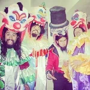 Eduardo 'Lalo' Ibeas Instagram - Siguiendo con las fotos exclusivas de los 21 años del gran circo de los hermanos Chancho en piedra!!, No son de la mejor resolución, pero son históricas!!! Quien estuvo ahí????? Saludos marranos #chanchoenpiedra #chep #grancircodeloshermanoschanchoenpiedra #circo #rockchileno