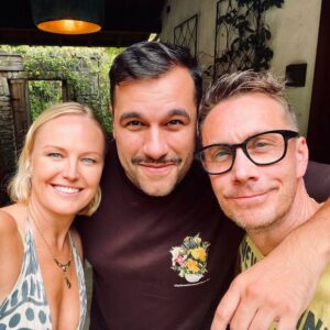 Edward af Sillén Instagram - Återförenade i solen🌻  #LosAngeles @malinakerman @olaforssmed