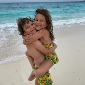 Edy Ganem Instagram - Summer lovin’ ❤️ 
I’ve got so many pics from Costa Rica, Bahamas and Bali so I’ll be sharing more. 
#BAHAMAS #EXUMA #Vacation #momlife #grateful