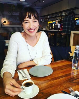 Efsane Odağ Instagram - @ayshtea ‘nin gören gözleri 👀