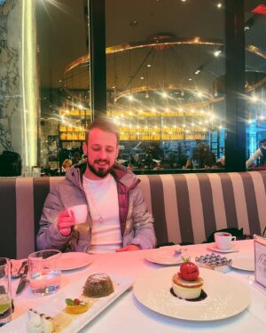 Ege Tanman Instagram - iyi pazarlarr ☕️😛