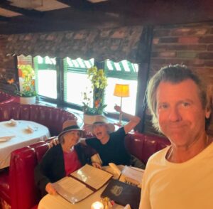 Eileen Davidson Van Patten Instagram - Lunching at the classic @smokehouse1946 with another classic Pat Van Patten!!!!! And her just ok youngest son @vince_van_patten 😂