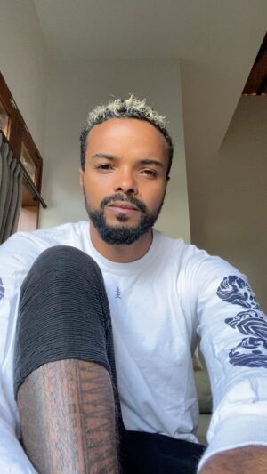 Eka Darville Instagram - Every single day feels big right now. The ups and the downs are subterranean and stratospheric. Many days I feel like I have whiplash.

Today I cried. Like I haven’t cried in years. I cried for all the death. For all the fear. For the longing to hug my friends. For my children’s futures. For the future of humanity. 
I’ve consumed more information since this began then I have food and my mind has indigestion from the revelations of delusion and depravity I’ve uncovered. The red pill has indeed gotten really BIG.

But all of that is a story for another day. 
Today I want to tell you there is not ‘right’ way to feel in this. Your rage is welcome, your grief is welcome, as is your joy.

When I am in a state of FEAR, Its near impossible to feel TRUTH and I see So many life and world altering decisions being made right now from a place of FEAR.. So I invite you to stop scrolling, consuming, distracting. Close your eyes. Breath and go INSIDE. Your truth lives here. It just might be clouded by tears that need shedding.