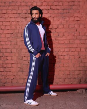 Eka Lakhani Instagram - Suave Superior. @ranveersingh for @adidas 

#StyledByEka
Style Team @itsfatimabaluch @team___e 
Dress Team @harikrishgk1
Hair @aalimhakim @mustaqeem_salmani
Makeup @mahadevnaik08
Photographed by @prasadnaaik