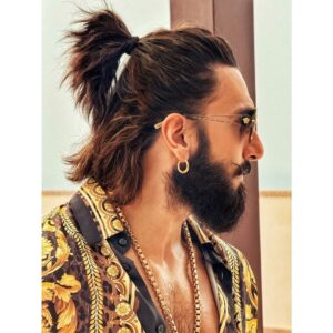 Eka Lakhani Instagram - Ranveer Singh ⭐️ 

Wearing @versace @reliancebrandsltd
Eyewear @versace @rkumaropticians
Footwear @jw_anderson

#StyledByEka with @itsfatimabaluch 
Style Team
@nandini._.khetan @krishadedhia13
@team___e
Dress Team @harikrishgk1 @ayaanansari18683
Hair @aalimhakim @mustaqeem_salmani
Makeup @mahadevnaik08
Pictures 1-5 @rohanshrestha
Pictures 6 and 7 @shijiulleri