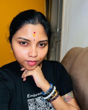 Elakkiya Instagram - பொறுமை ஒருபொழுதும் தோற்பதில்லை.
பொறாமை ஒருபொழுதும் ஜெயிப்பதில்லை.

#elakkiya#babydog#love#home#god#omsaibaba#omsairam🙏#dreamscometrue#lovemyself#enjoy#2024#loveyouall#goodvibes#avoid#negativpeople#newlife#goodway#thankgod