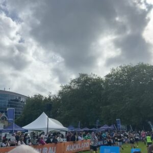 Elektra Shock Instagram - All I wanted was to finish under 2 hours, and at points in the run that switched to “I just want to finish”. Completed the Auckland Half-Marathon for the first time in 1hr 54mins and I couldn’t be happier 😊🏃‍♂️💨

#runner #aucklandmarathon