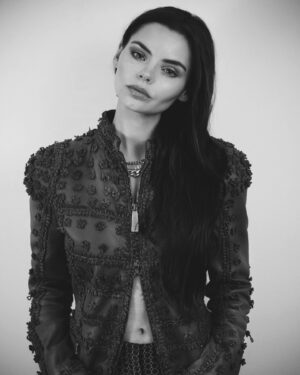 Eline Powell Instagram - Thank you @chadrookphoto @jasonpillay @voilalounge #goldenoldie #rememberdressingup
