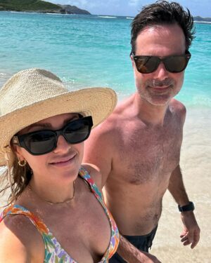 Elizabeth Hendrickson Instagram - Happy 5th Anniversary Babe @robmeder.  I love doing life with you. Thank your for still making me tea every  morning ( x2 points since I’ve switched from coffee recently ) having my back and always being my biggest supporter, walking me to my car every morning to send  me off to work with a “go get em babe”  and just loving me the way you do. We said our vows 5 years ago on this very island and you have stayed true to everything you’ve promised me. I’ll keep you saved as Babe Meder in my phone forever and ever. 
Xx