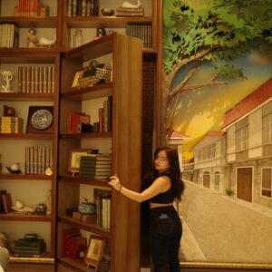 Ella Cruz Instagram - 📚