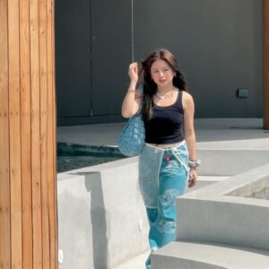 Ella Cruz Instagram - Isn't that sweet, I guess so~ 🇹🇭🥐☕️