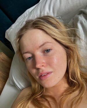 Ellie Bamber Instagram - needed summa this