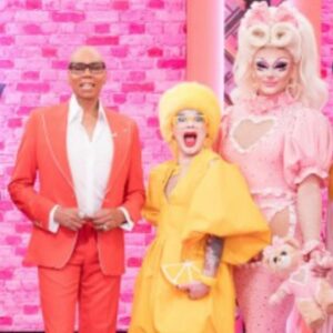 Ellie Diamond Instagram - WOW 15yrs of #dragrace and it only feels like yesterday when I first found out about the show…and now it’s been 4 years later since I was first cast! #rpdruk2 
-
Thank you @rupaulsdragrace @dragraceukbbc @worldofwonder @rupaulofficial for propelling me into this big drag world! The things I’ve done, the places I’ve been and the new friends I’ve made along the way have been magical. Don’t get me wrong It’s been a CRAZY few years and the ride just keeps getting crazier.🏁💗
-
To anyone who’s…. Still reading this I want to thank you!! THANK YOU!!! Without the people who like and follow long on this crazy journey and  who appreciate my drag! Thank you! ✨